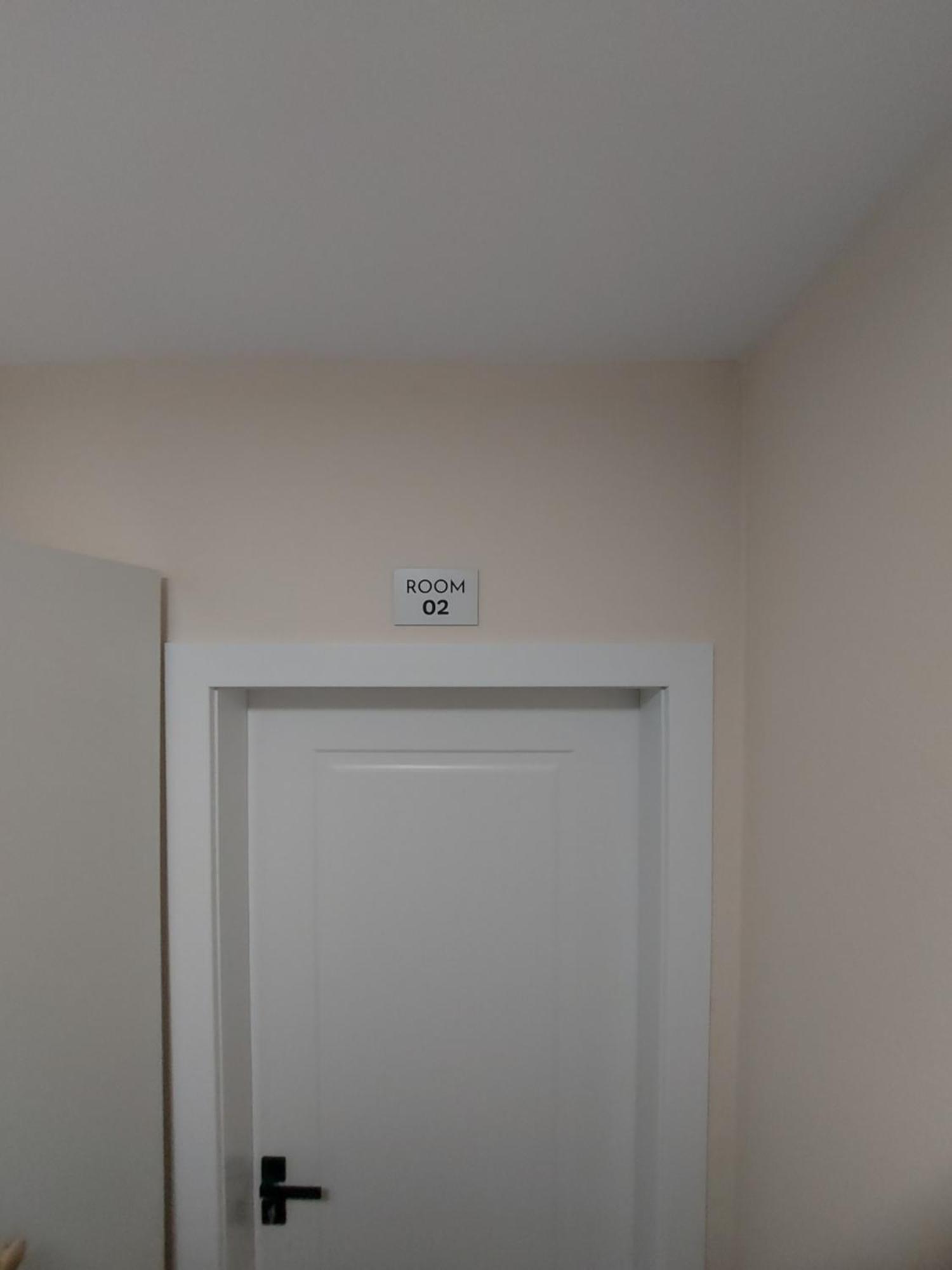 Готель Center Cozy Nest Тирана Екстер'єр фото