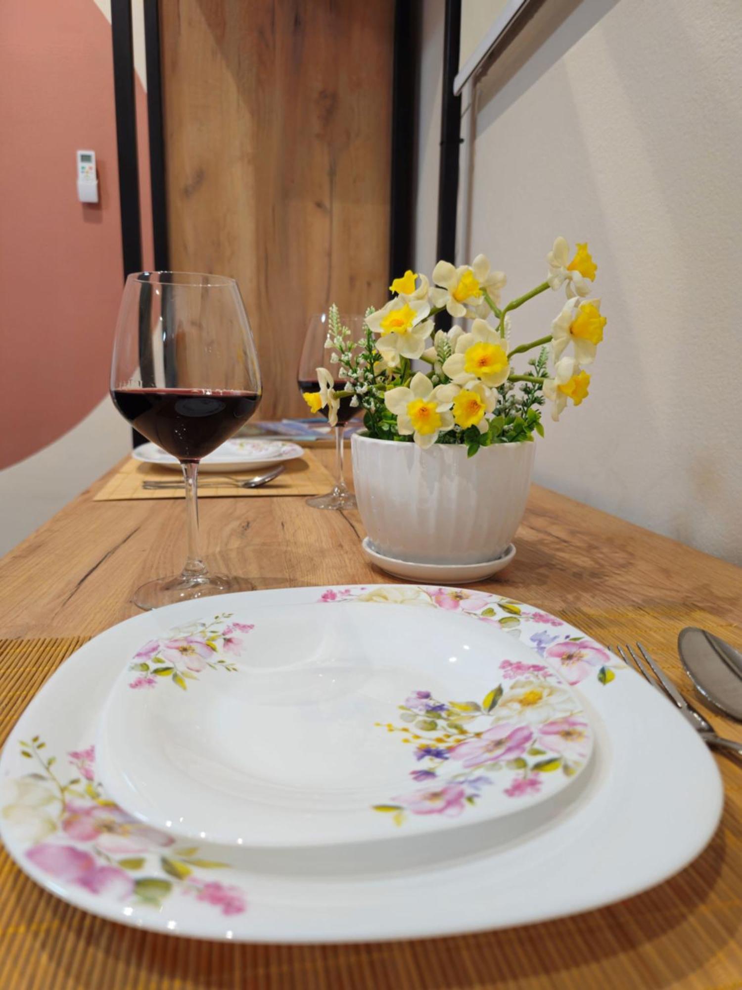 Готель Center Cozy Nest Тирана Екстер'єр фото