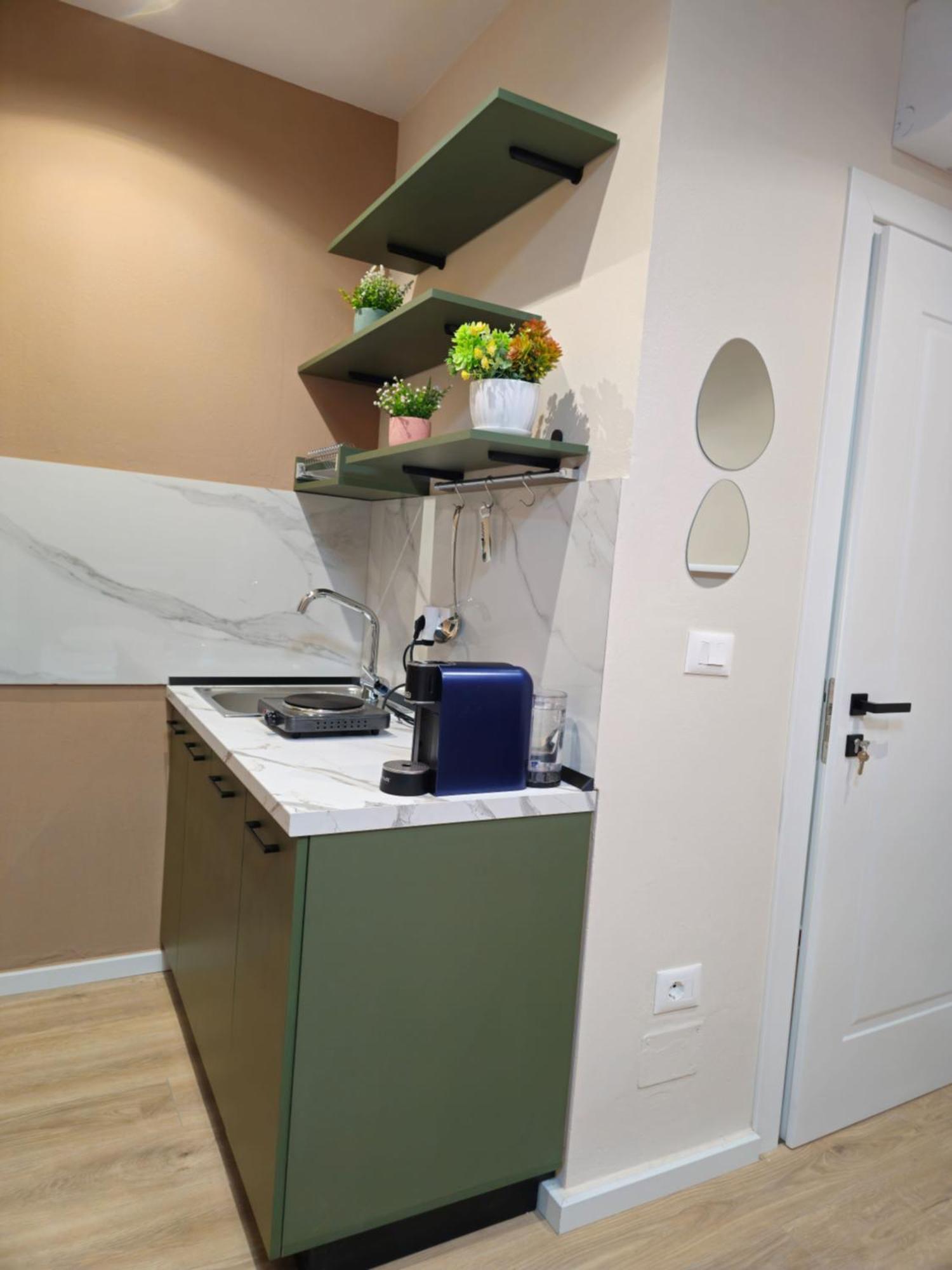 Готель Center Cozy Nest Тирана Екстер'єр фото