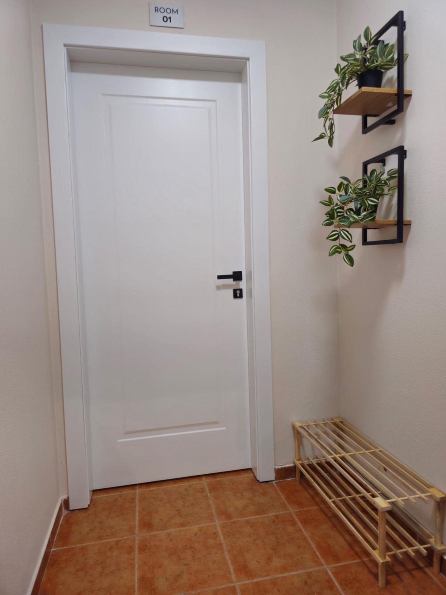 Готель Center Cozy Nest Тирана Екстер'єр фото